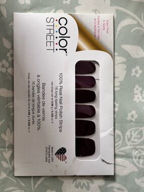 Color Street Deep Plum Nail Polish Strips